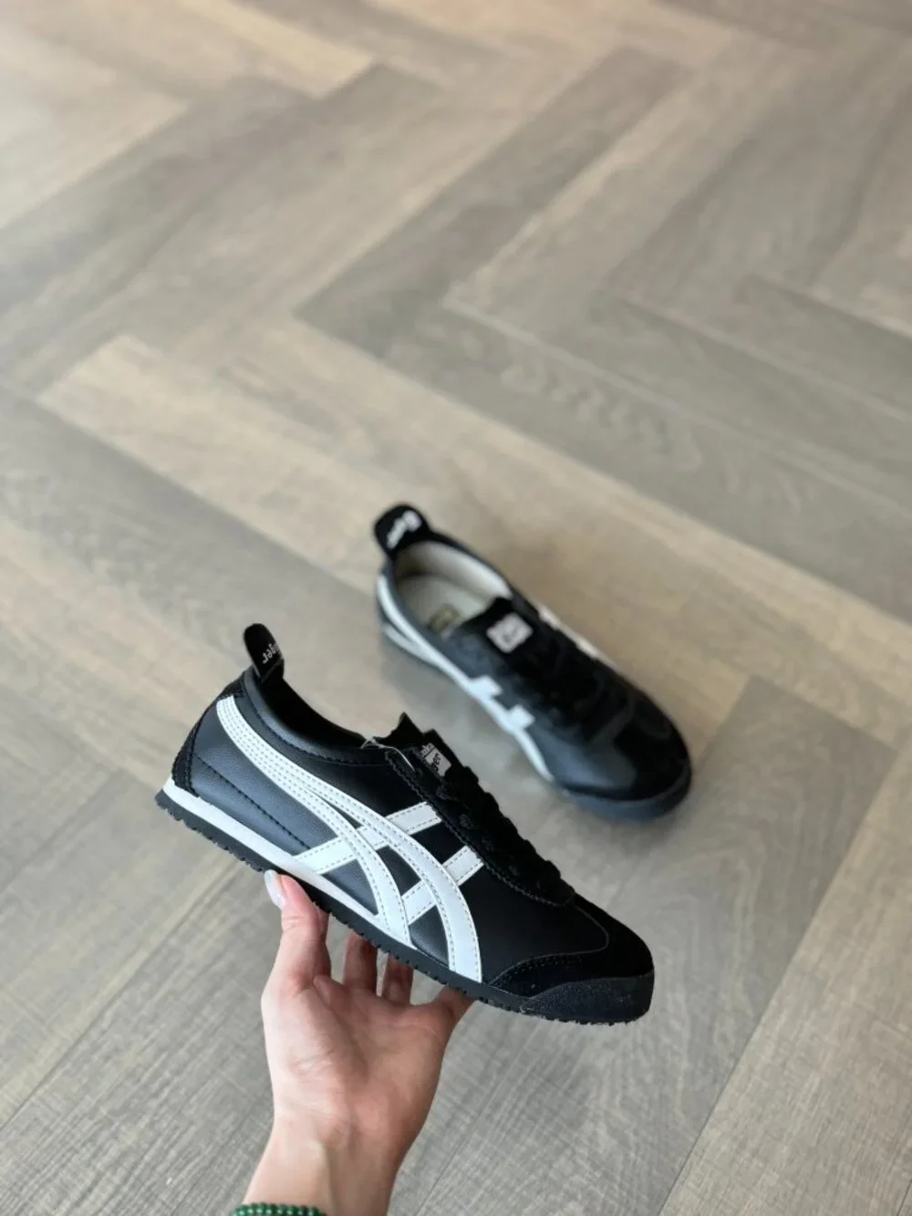 Women’s Onitsuka Tiger Mexico 66 Black White Sneakers – Retro Classic Style